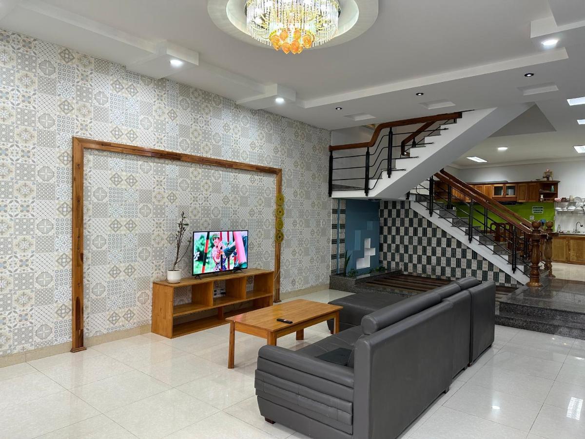 Q House- Green Villa Куинён Экстерьер фото